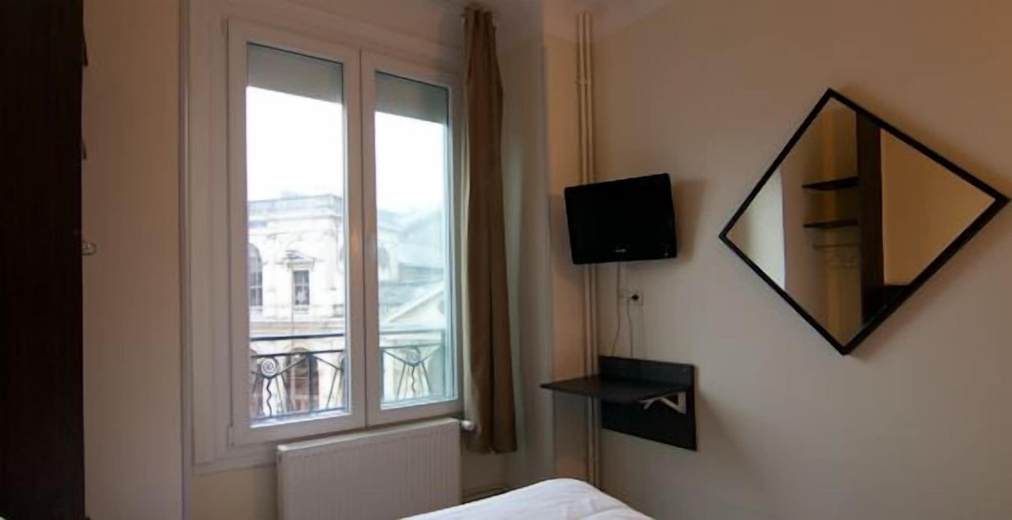 Hotel De Londres Lille Bagian luar foto